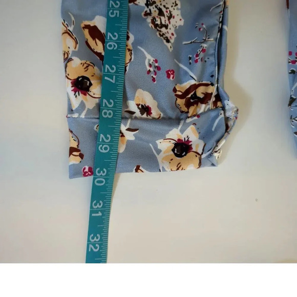 Bailey's Bloom Floral Romper With Ruffles Size 3T - Picture 10 of 10